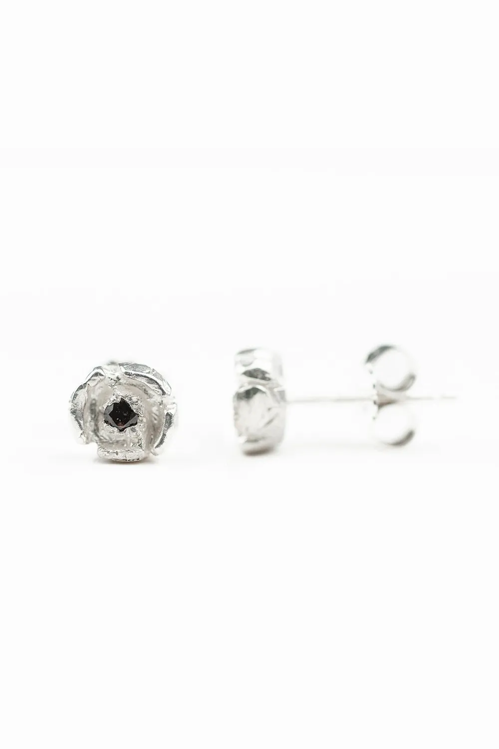 Flor Rubaja Mini Rose orecchini argento granato 8 mm