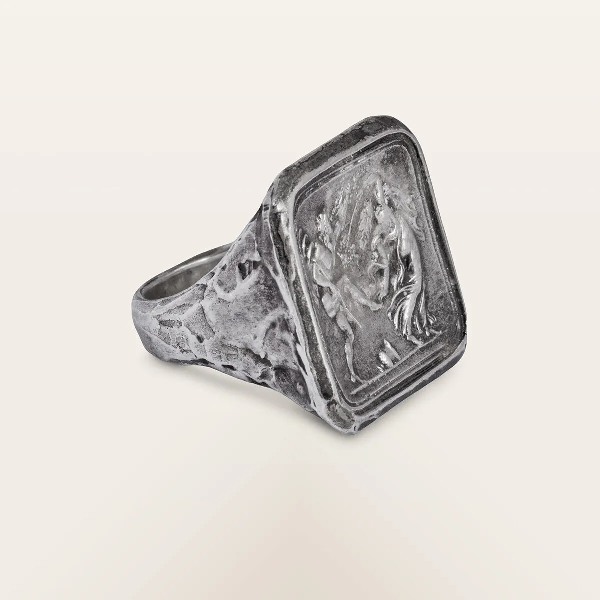 Alfredo Correnti NESSO Baccanalia Anello in Argento