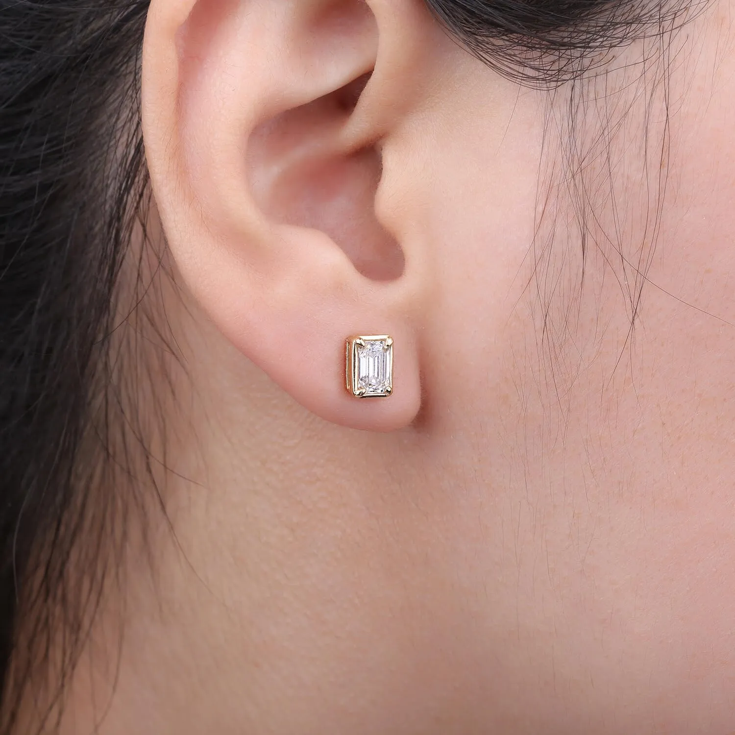 JewelryPalace orecchini lobo moissanite smeraldo oro 1ct