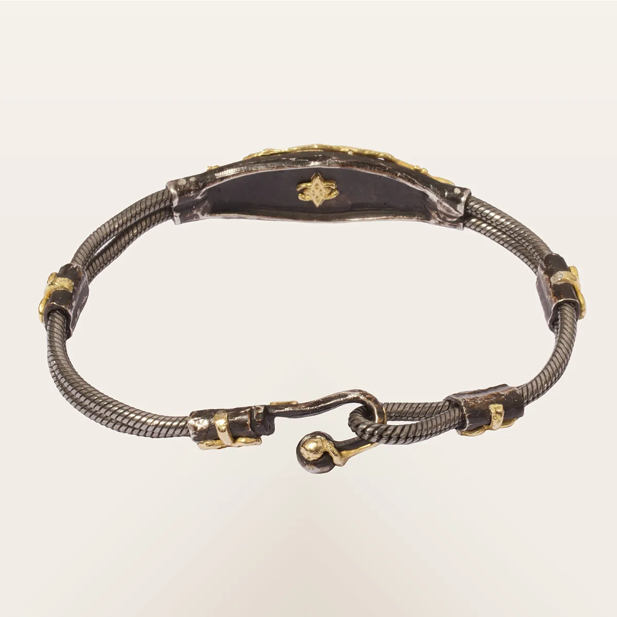 Alfredo Correnti Aeterna Bracciale Professa rigido
