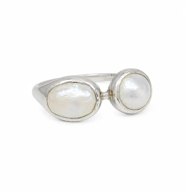 Victoria Jane Freeform anello argento perla dolce
