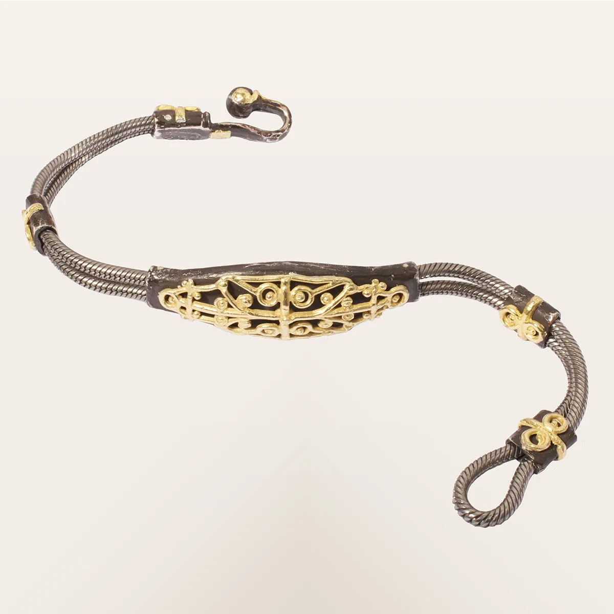 Alfredo Correnti Aeterna Bracciale Professa rigido
