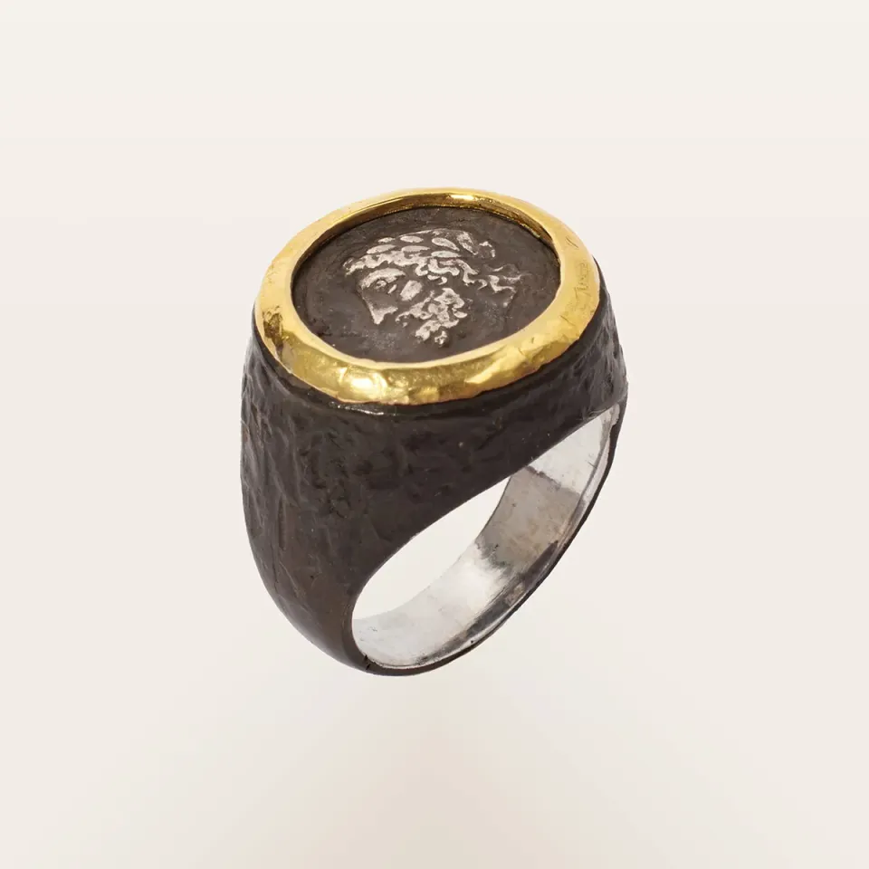 Alfredo Correnti Aeterna Zeus anello argento da uomo