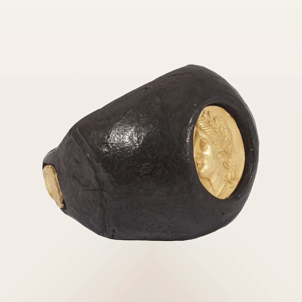 Alfredo Correnti Apollo anello Aeterna uomo