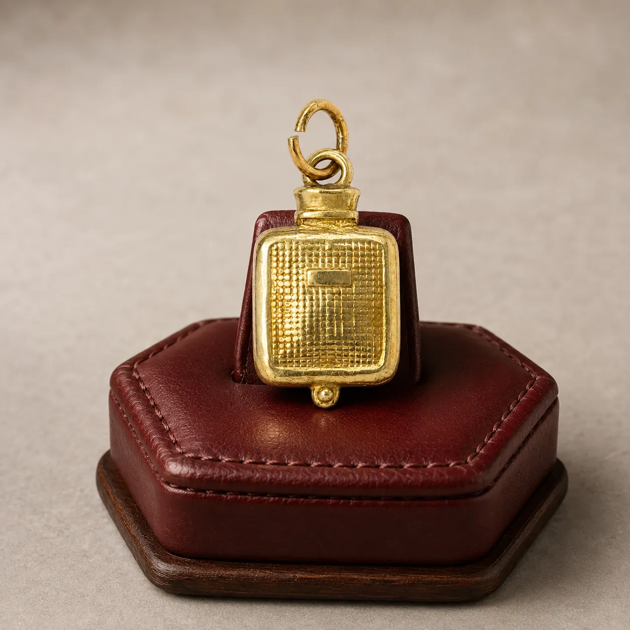 Victoria Jane Hot Water Bottle charm oro 9ct
