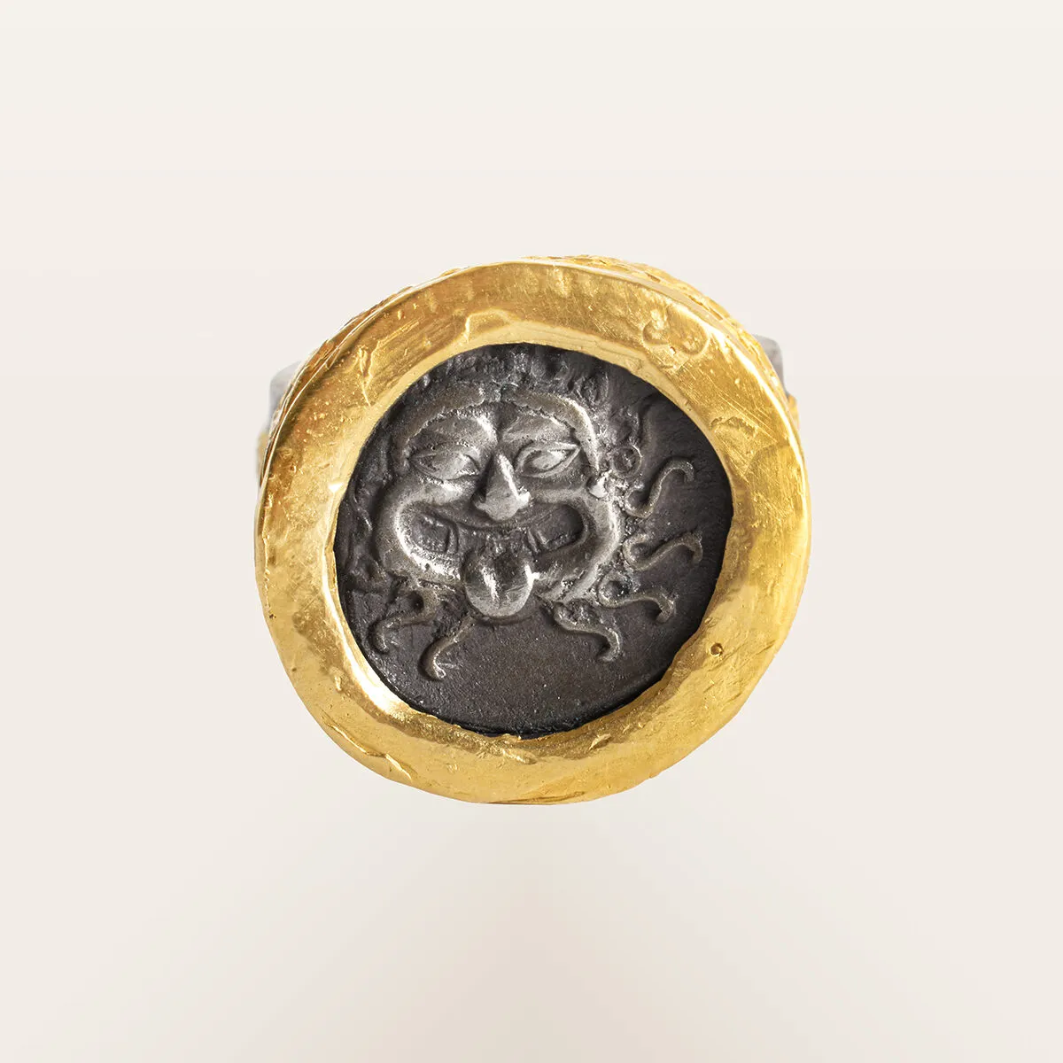 Alfredo Correnti ÆTERNA Gorgone Anello in Argento