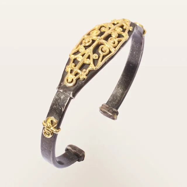 Alfredo Correnti Aeterna Professa bracciale bronzo