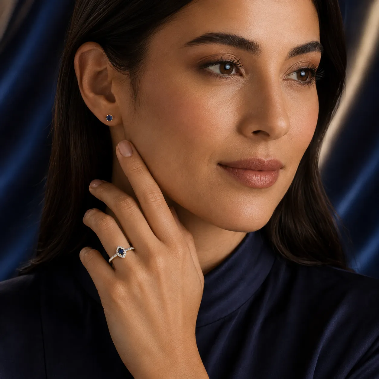 Victoria Jane Royal Marquise anello zaffiro oro 14ct